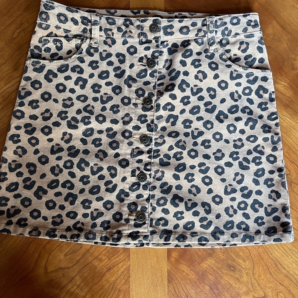 CAT & JACK LEOPARD MINI SKIRT SZ 14/16